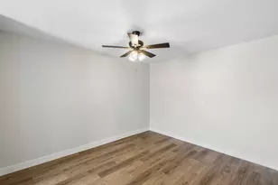 5213 Shirley St, Baytown, TX 77521 - Photo 20