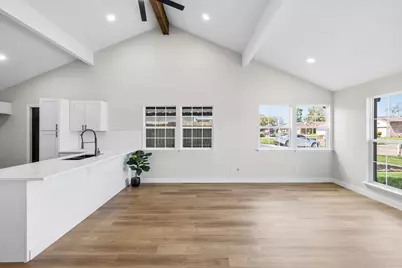 5213 Shirley Street, Baytown, TX 77521 - Photo 4