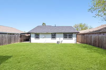 5213 Shirley Street, Baytown, TX 77521 - Photo 26