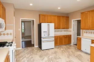 1503 Pine Ridge Ln, Pearland, TX 77581 - Photo 6