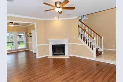 1503 Pine Ridge Lane, Pearland, TX 77581 - Photo 2