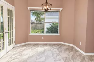 1503 Pine Ridge Ln, Pearland, TX 77581 - Photo 4