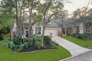 135 E Northcastle Cir, Conroe, TX 77384 - Photo 2