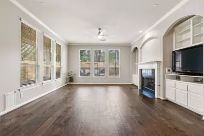 135 E Northcastle Circle, Conroe, TX 77384 - Photo 18