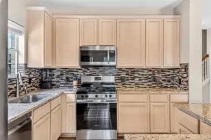 1635 Pebble Banks Ln, Pasadena, TX 77586 - Photo 10
