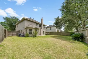 1635 Pebble Banks Ln, Pasadena, TX 77586 - Photo 32