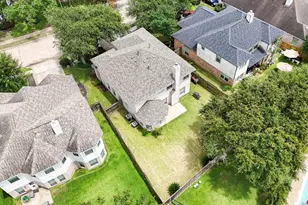 1635 Pebble Banks Ln, Pasadena, TX 77586 - Photo 40