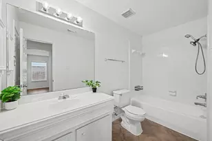 28518 Ashlyn Ridge Ln, Spring, TX 77386 - Photo 16