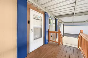 3233 Clarksville St, La Porte, TX 77571 - Photo 4