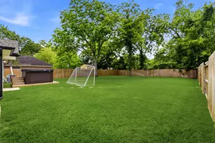 9319 Spaulding St, Houston, TX 77016 - Photo 32