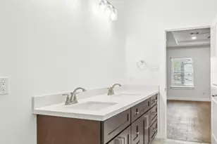 527 Autumn Ln, Livingston, TX 77351 - Photo 18
