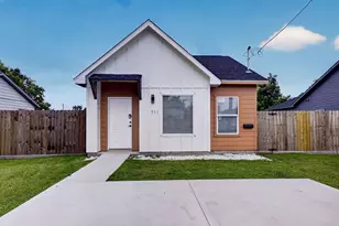 711 Rosedale St, La Marque, TX 77568 - Photo 1