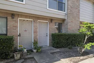 2120 Wilcrest Dr, Houston, TX 77042 - Photo 2