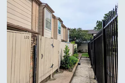 2100 Wilcrest Drive #119, Houston, TX 77042 - Photo 6
