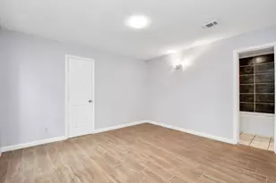 17903 Nanes Dr, Houston, TX 77090 - Photo 32