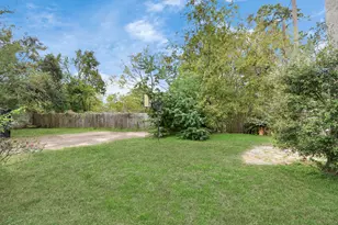 17903 Nanes Dr, Houston, TX 77090 - Photo 10