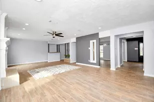 17903 Nanes Dr, Houston, TX 77090 - Photo 20