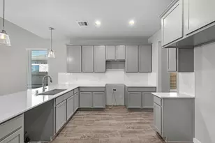 45 Shining Pt Dr, Waller, TX 77484 - Photo 2