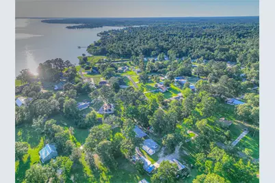 323 Lakeview Drive, Onalaska, TX 77360 - Photo 48