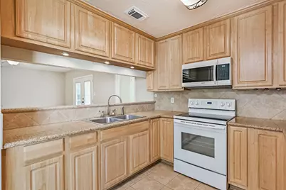 1113 N Heron Drive, Seabrook, TX 77586 - Photo 14