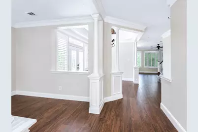 18 Doeskin Place, The Woodlands, TX 77382 - Photo 8