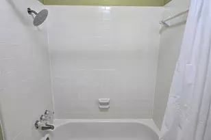 10555 Turtlewood Ct, Houston, TX 77072 - Photo 10