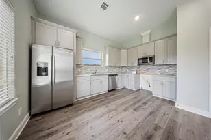 1934 Olivos St, Missouri City, TX 77459 - Photo 14