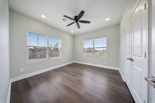 1934 Olivos St, Missouri City, TX 77459 - Photo 12
