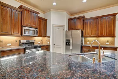 10 Tallgrass Way, Spring, TX 77389 - Photo 10