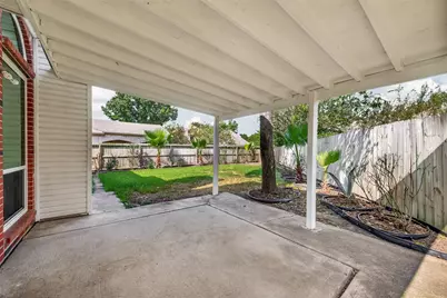 5015 Cottonglen Court, Houston, TX 77041 - Photo 36