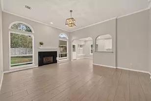 5015 Cottonglen Ct, Houston, TX 77041 - Photo 12