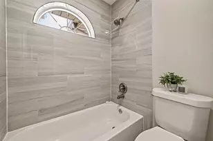 5015 Cottonglen Ct, Houston, TX 77041 - Photo 4