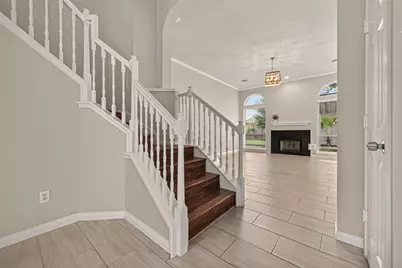 5015 Cottonglen Court, Houston, TX 77041 - Photo 2