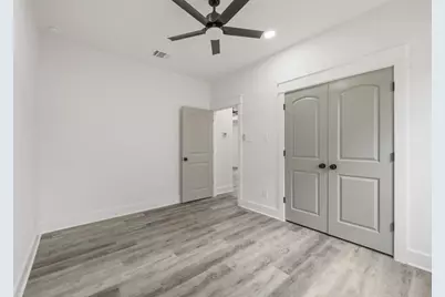 203 Lock Lane, Bryan, TX 77803 - Photo 14