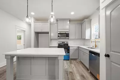 203 Lock Lane, Bryan, TX 77803 - Photo 8