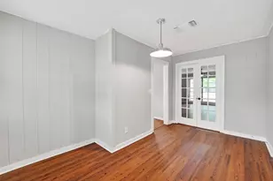 4106 Woodshire St, Houston, TX 77025 - Photo 10