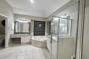 16807 Laguna Springs Dr, Houston, TX 77095 - Photo 34