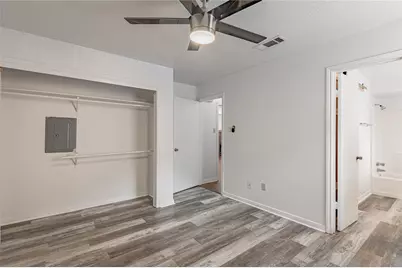 2402 Sycamore Avenue #E1, Huntsville, TX 77340 - Photo 16
