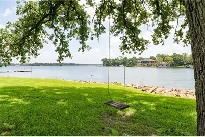 1436 Bowsprit Point, Willis, TX 77318 - Photo 2