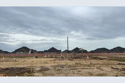 11918 Old Fashion Circle, Mont Belvieu, TX 77535 - Photo 2