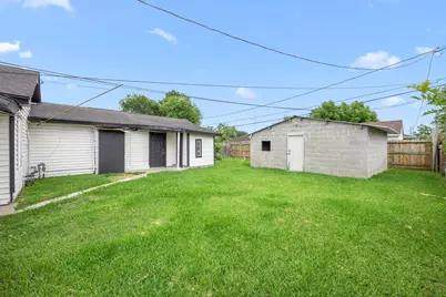 12410 Kitty Lane, Houston, TX 77015 - Photo 18