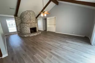 27226 Pyeatt Ln, Conroe, TX 77385 - Photo 4