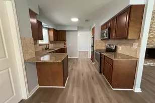 27226 Pyeatt Ln, Conroe, TX 77385 - Photo 8