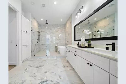 3711 Somerset York Lane Lane, Houston, TX 77055 - Photo 14
