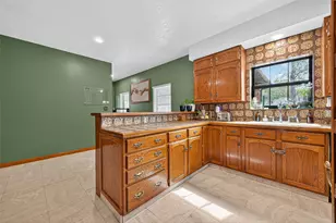 14464 Charred Oaks Dr, Willis, TX 77318 - Photo 16