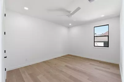 959 Althea Drive, Houston, TX 77018 - Photo 36