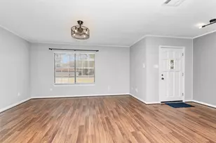 20984 White Oak Ln, Montgomery, TX 77316 - Photo 2