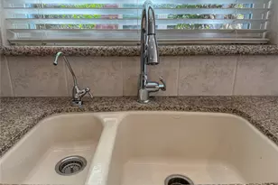 209 McVoy Dr, League City, TX 77573 - Photo 12