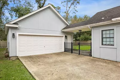 2415 Green Tee Drive, Pearland, TX 77581 - Photo 8