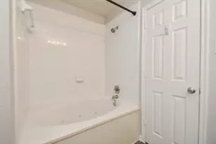 303 Mantova Dr, Houston, TX 77073 - Photo 28